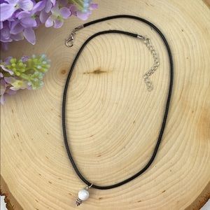 Minimalist necklace